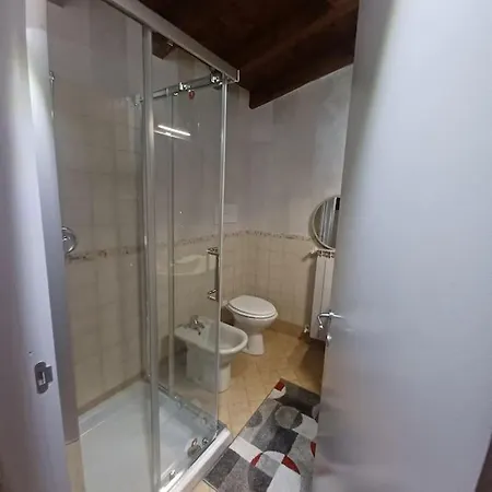 Apartamento D E C A D E N C E -wine Calling! *